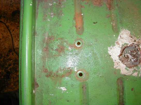 Picture 1 A little rust over the reinforcement and under the plastic cap