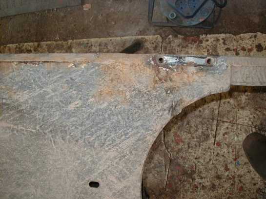 Picture 6 Rust near the rear axle mounts