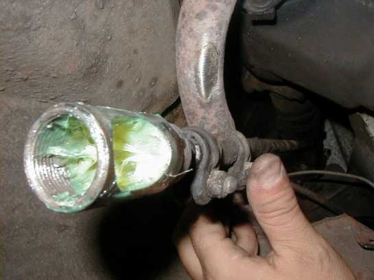 Bild 6 Lenkgelenk mit Fett